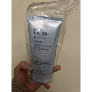 Estee Lauder Perfectly Clean Multi-Action Foam Cleanser / Purifying Mask - 150mL